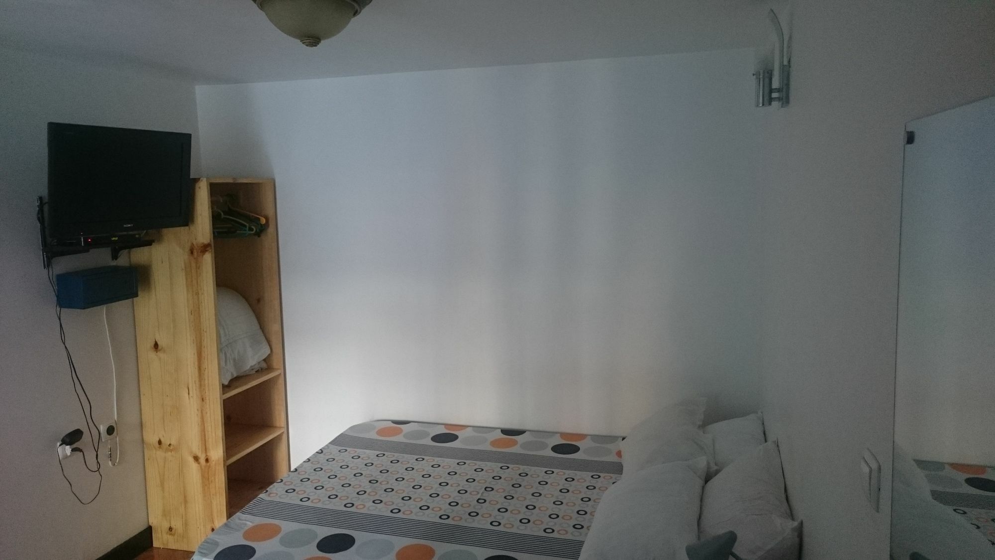 The Quiet Corner Guest House Мапуто Екстериор снимка